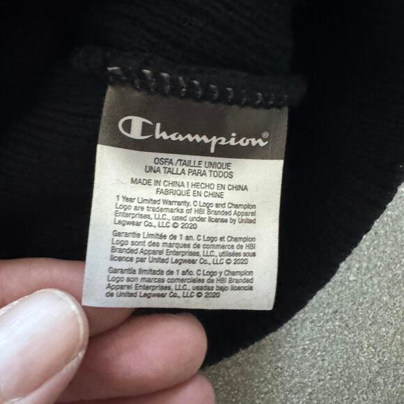 Champion Black Knit Beanie Fall Winter New With Tags - Picture 2 of 3